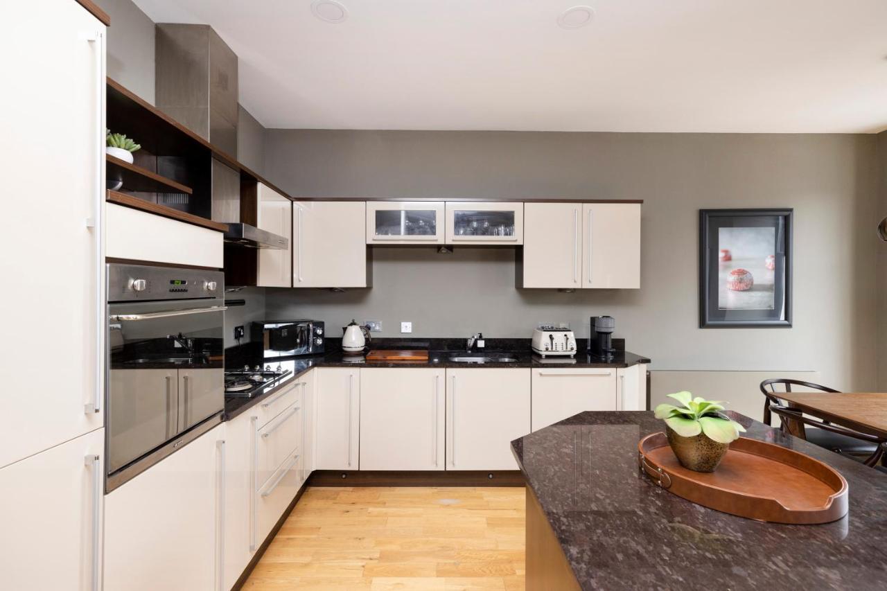 Joivy Stylish Flat In New Town Apartment Edinburgh Bagian luar foto
